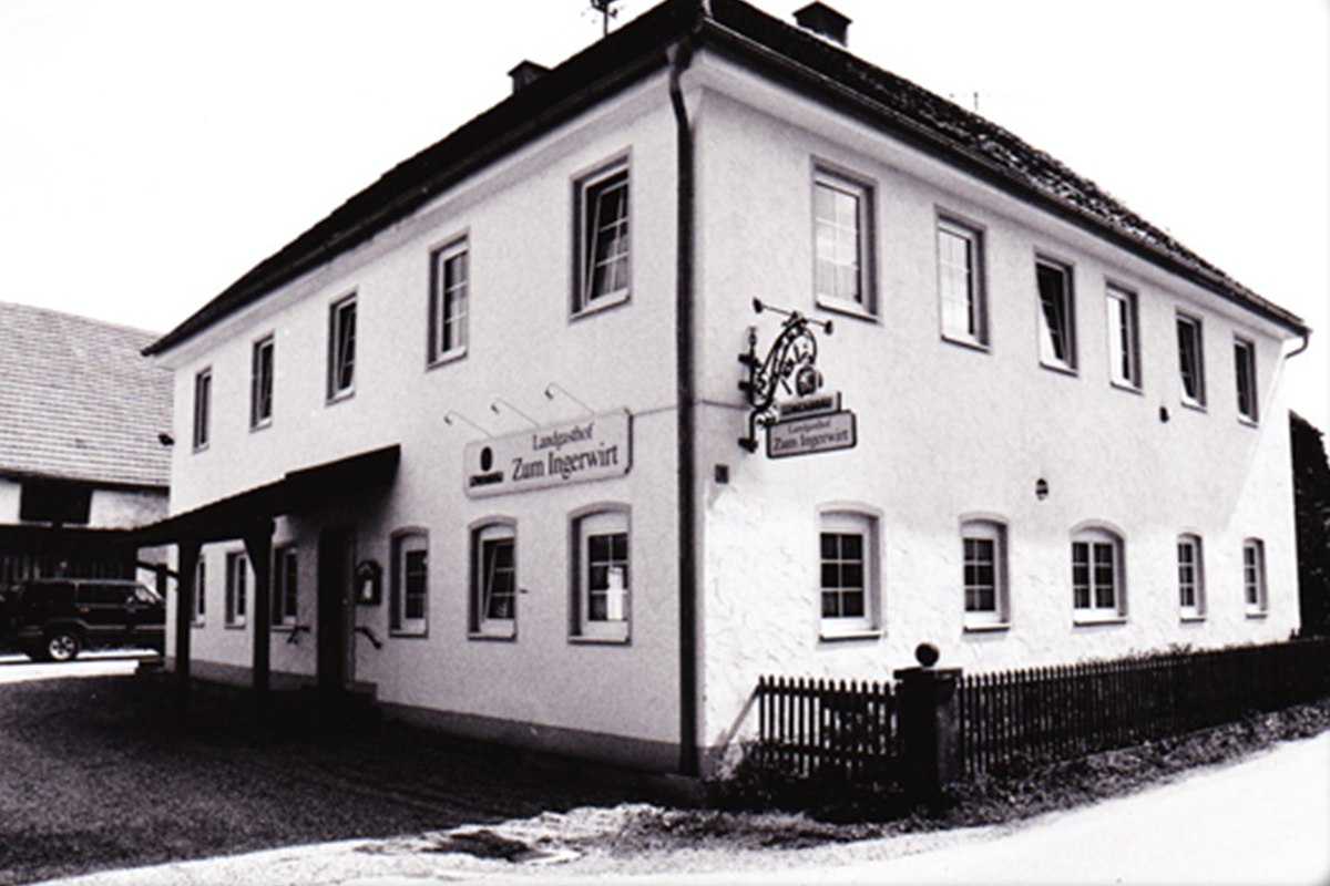 Historische Außenansicht des Landgasthofs Zum Ingerwirt